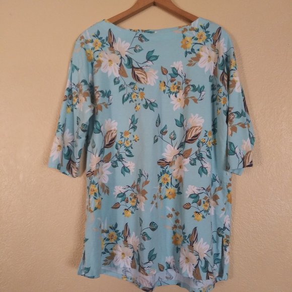 J. Jill Tops - J. Jill Light Blue Floral Luxe Supima Pleat-Back Tunic Women's Medium